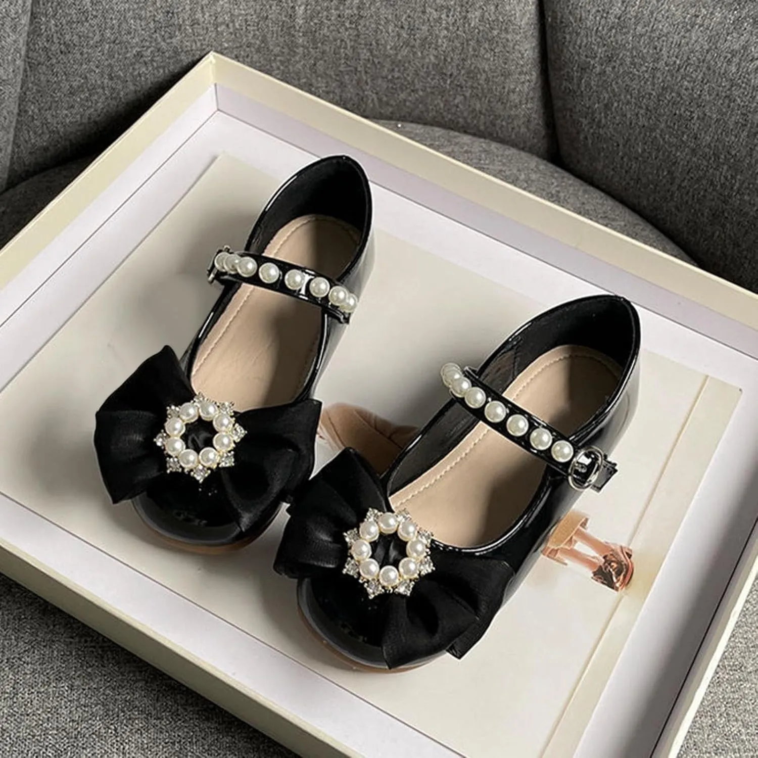 Baby Girls Dress Shoes with Pearls Bow Mary Jane Flats Flower Girl Shoes for Wedding Party Shoes Ballet Shoes