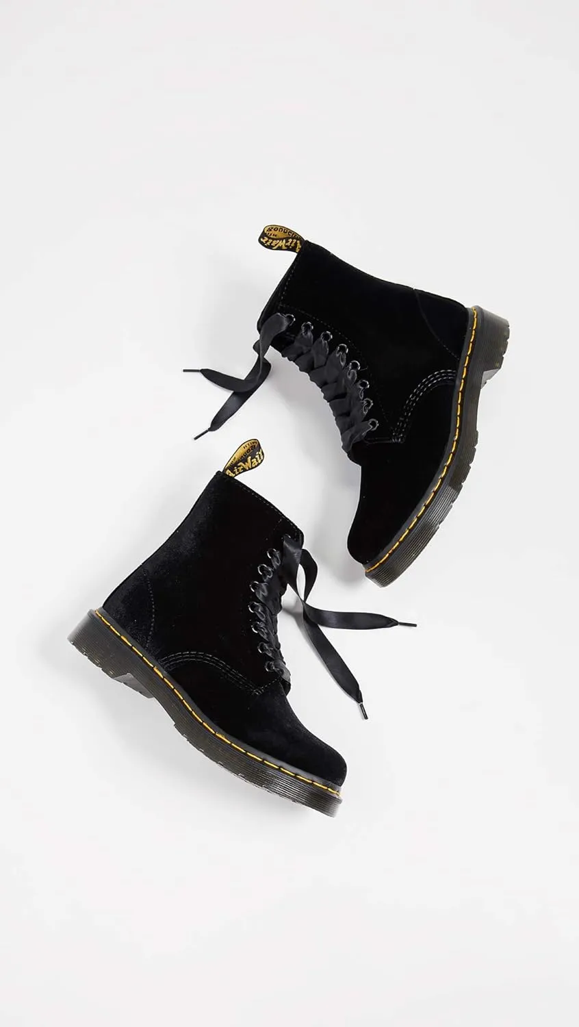 Dr. Martens Unisex-Child 1460 Patent Leather Lace Up Boots