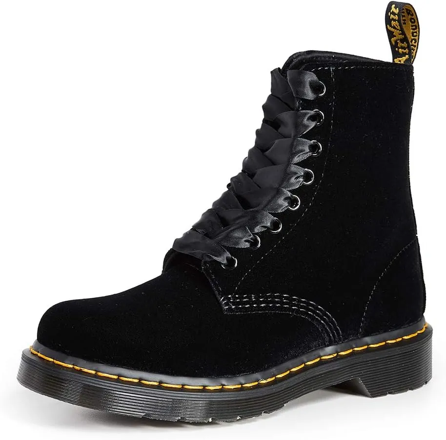 Dr. Martens Unisex-Child 1460 Patent Leather Lace Up Boots