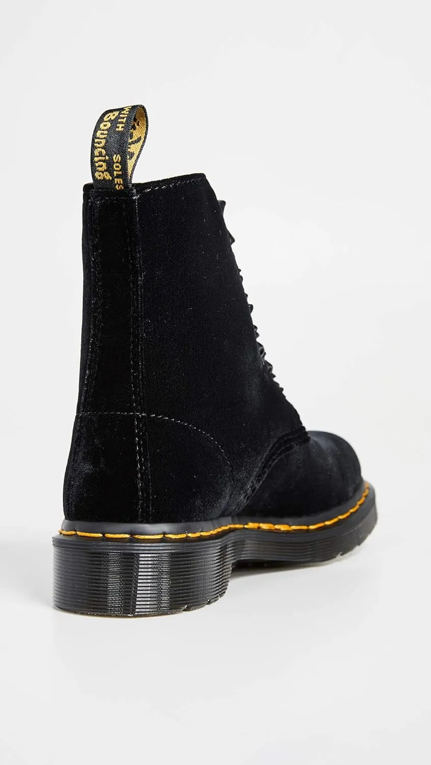 Dr. Martens Unisex-Child 1460 Patent Leather Lace Up Boots