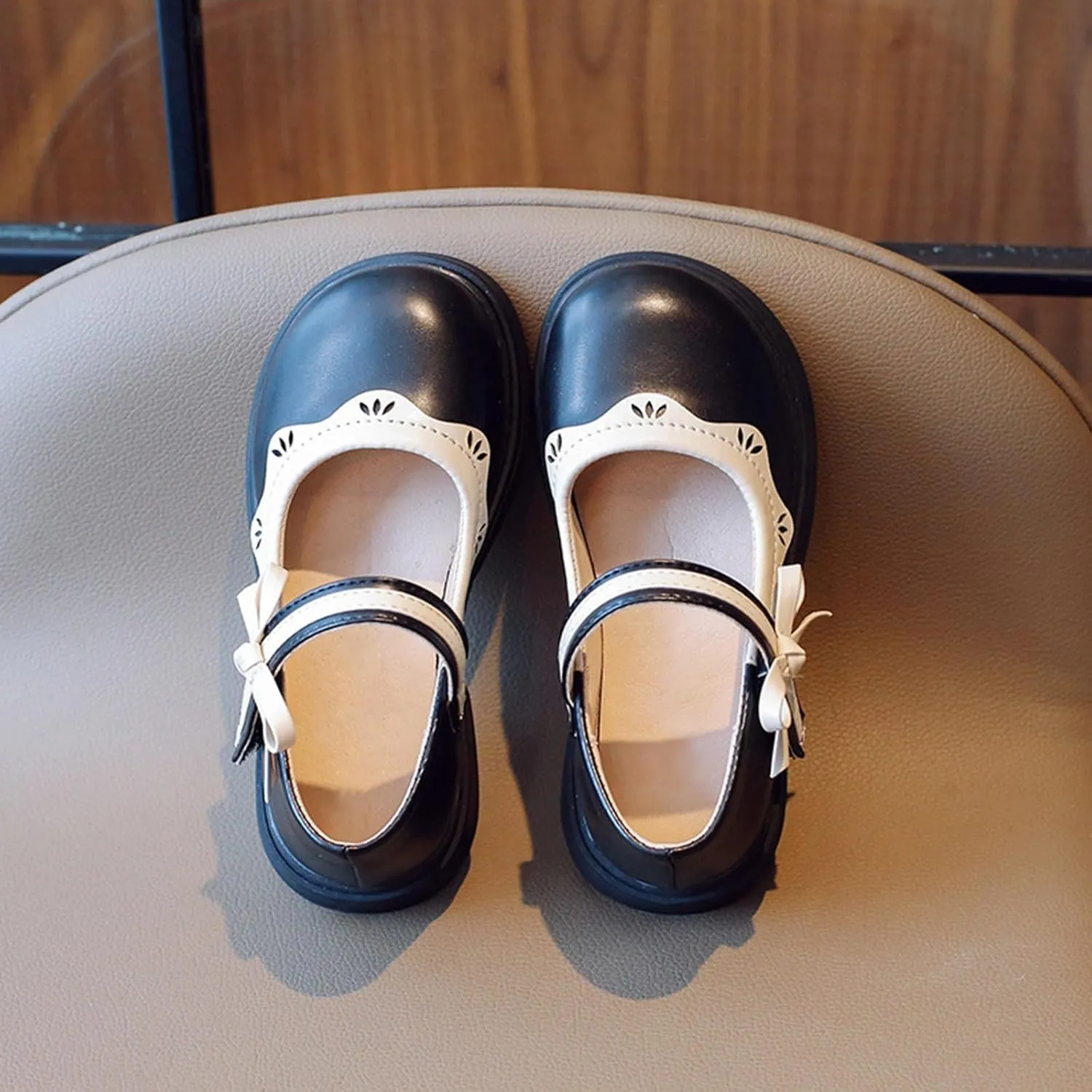 Girls Flats Mary Jane Flower Girl Dress Shoes School Wedding Party Leather Bowknot Shoes for Kids Soft Sole Sandals