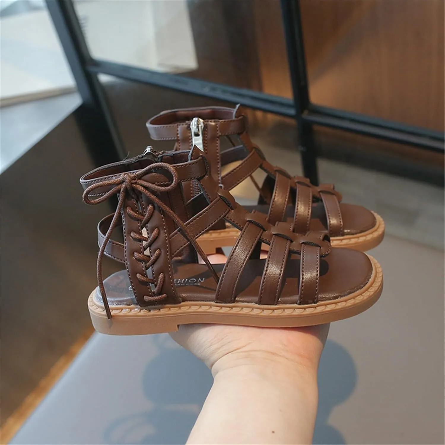 Kids High Top Flat Strappy Sandals for Girls, Retro Roman Open Toe Shoes with Ankle Strap, Cute Preppy Big Kid Shoe
