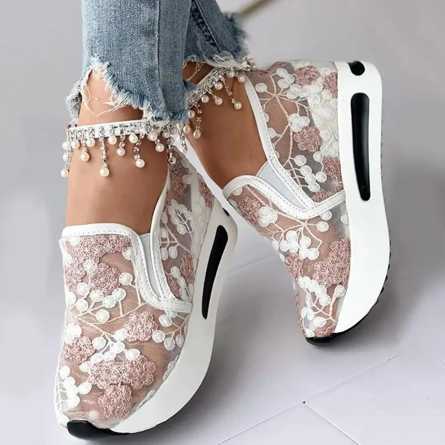 Ladies Fashion Breathable Lace Mesh Flower Embroidery Round Head Thick Bottom Comfortable Casual Men's Shoes