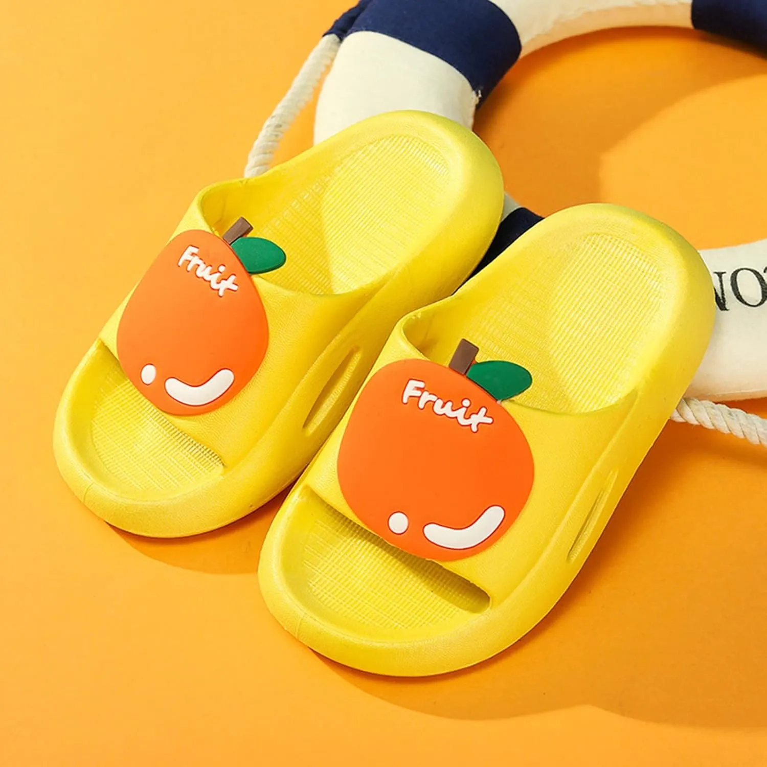 Little Girls Boys Anti Slip Soft Sole Home Shower Slippers Cute Fruit Pattern Open Toe Cloud Flip Flop Sandals Girls