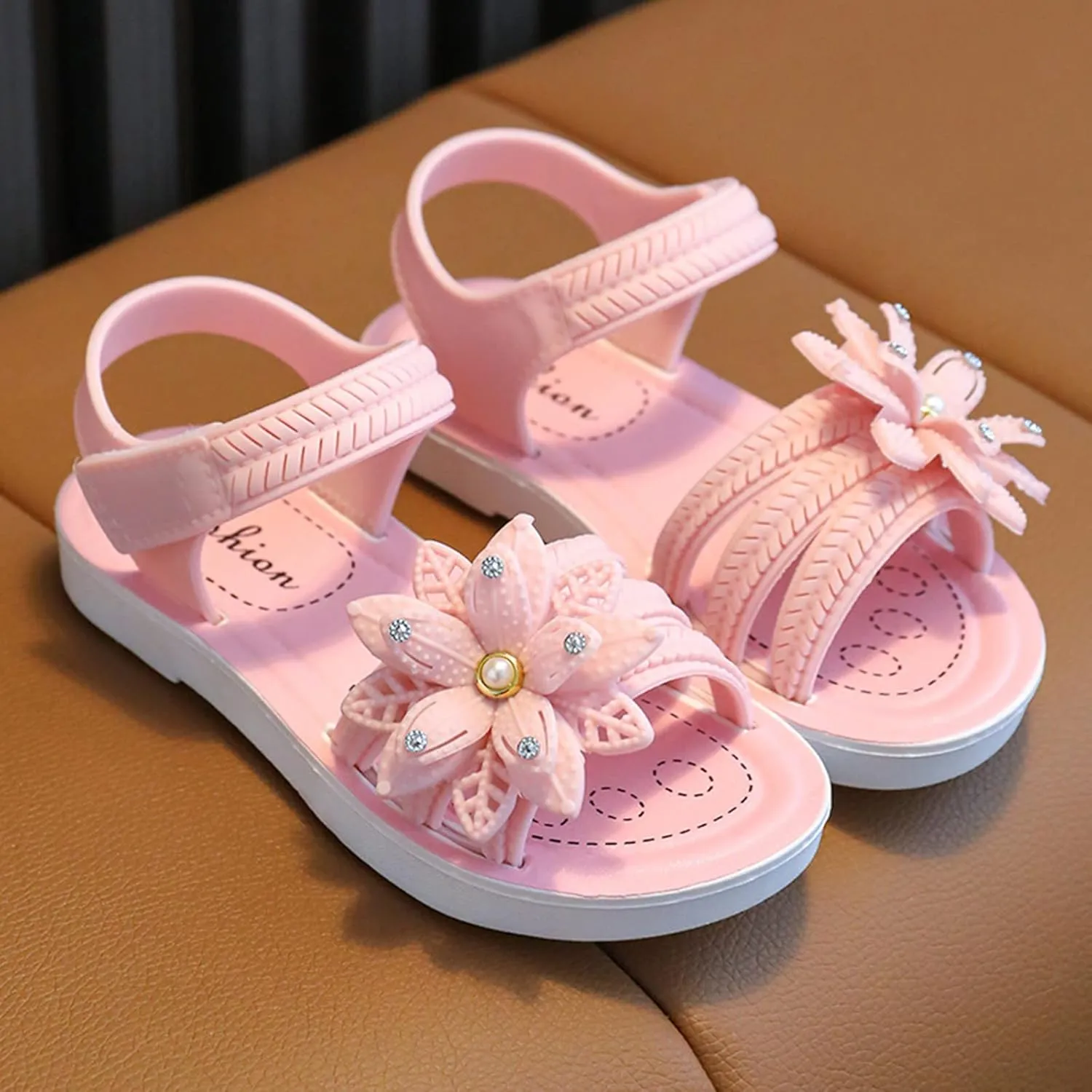 Little Girls Soft Sole Flower Sandals Open Toe Comfortable Lightweight Beach Shoes Kids Foot Slippers for Girls