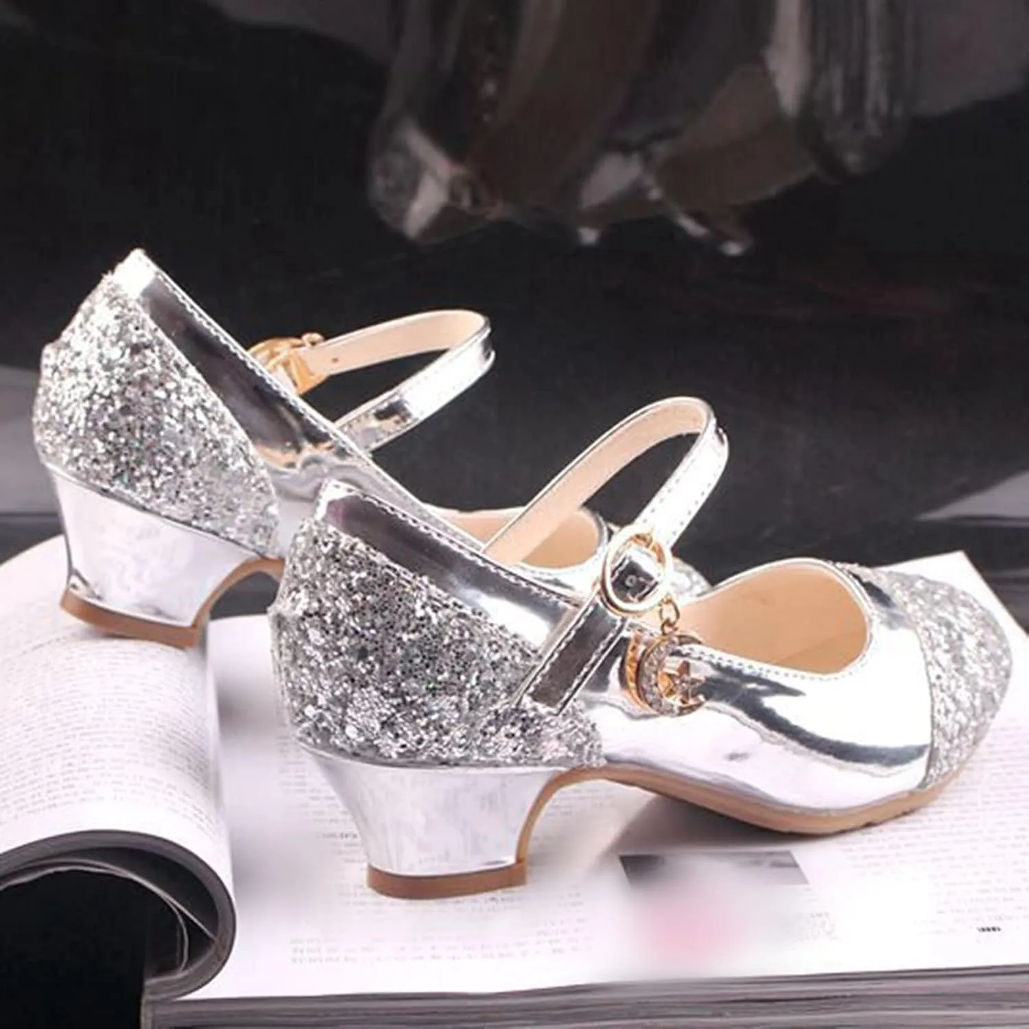 Mary Jane Shoes with Low Heel ??hinestones Princess Flower Girls Wedding Flat?? Dress Shoes for Little Kid/Big Kid