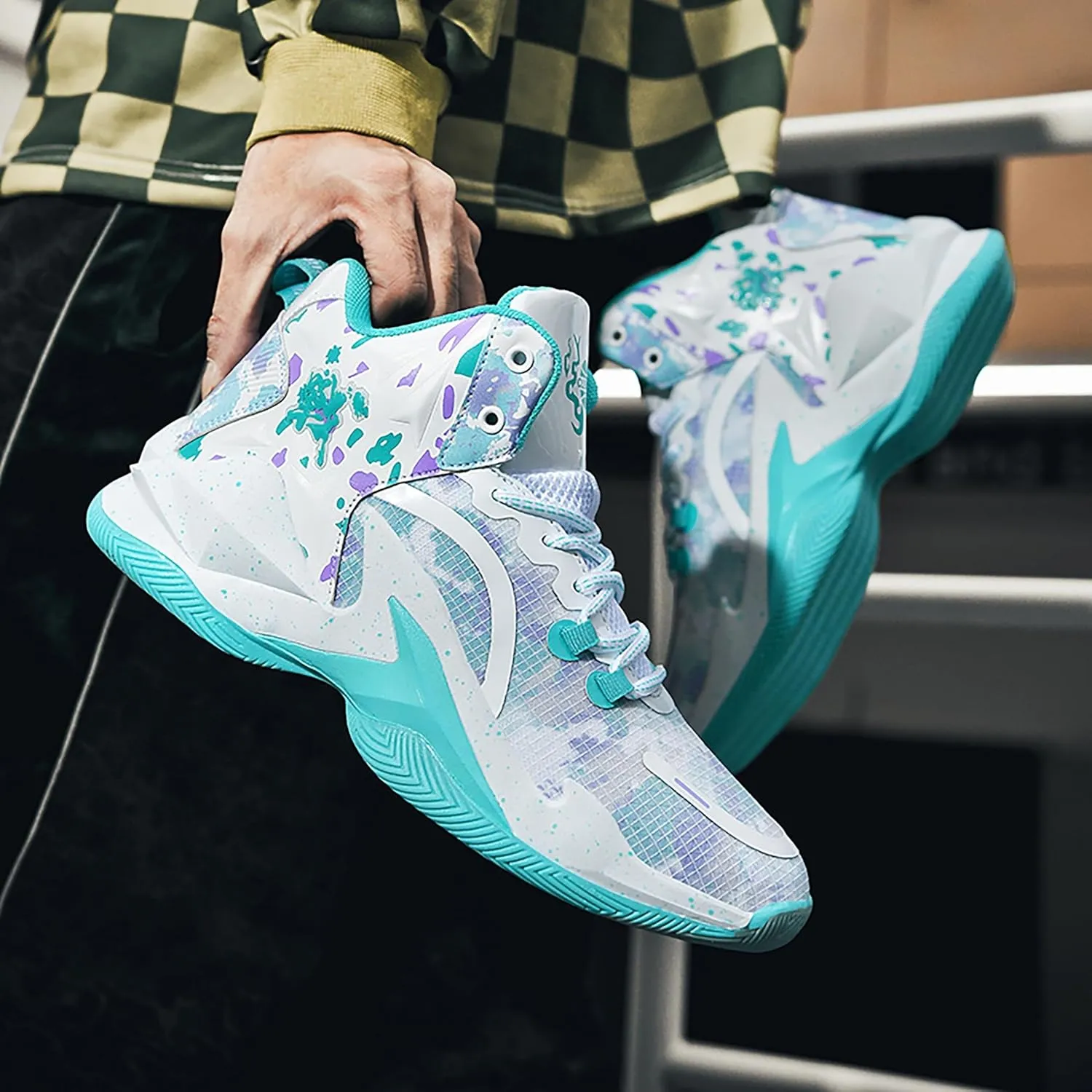 Men's Basketball Shoes are Breathable Shock-Absorbing Anti Slip Wear-Resistant Trendy Sports Training Boots