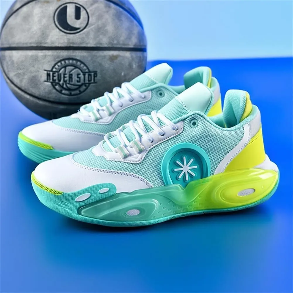 Men's Basketball Shoes Breathable Anti Slip Shock-Absorbing Sports Training Boots