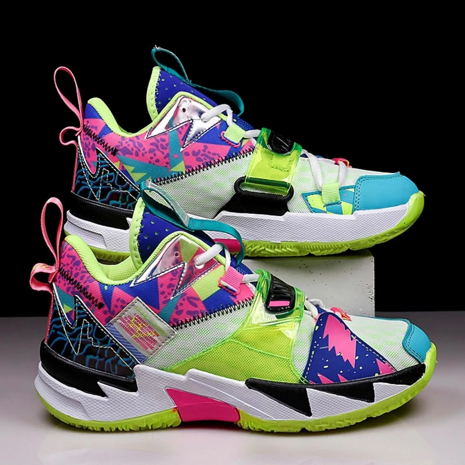 Men's Breathable Mesh Basketball Shoes Lightweight Anti Slip Sports Shoes Shock-Absorbing Running Boots