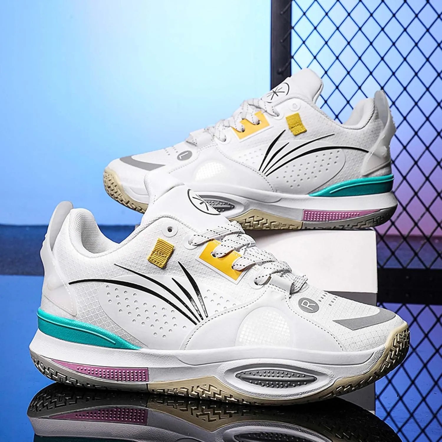 Men's Low Top Basketball Shoes are Lightweight Shock-Absorbing Anti Slip Grip Outdoor Sports Training Boots