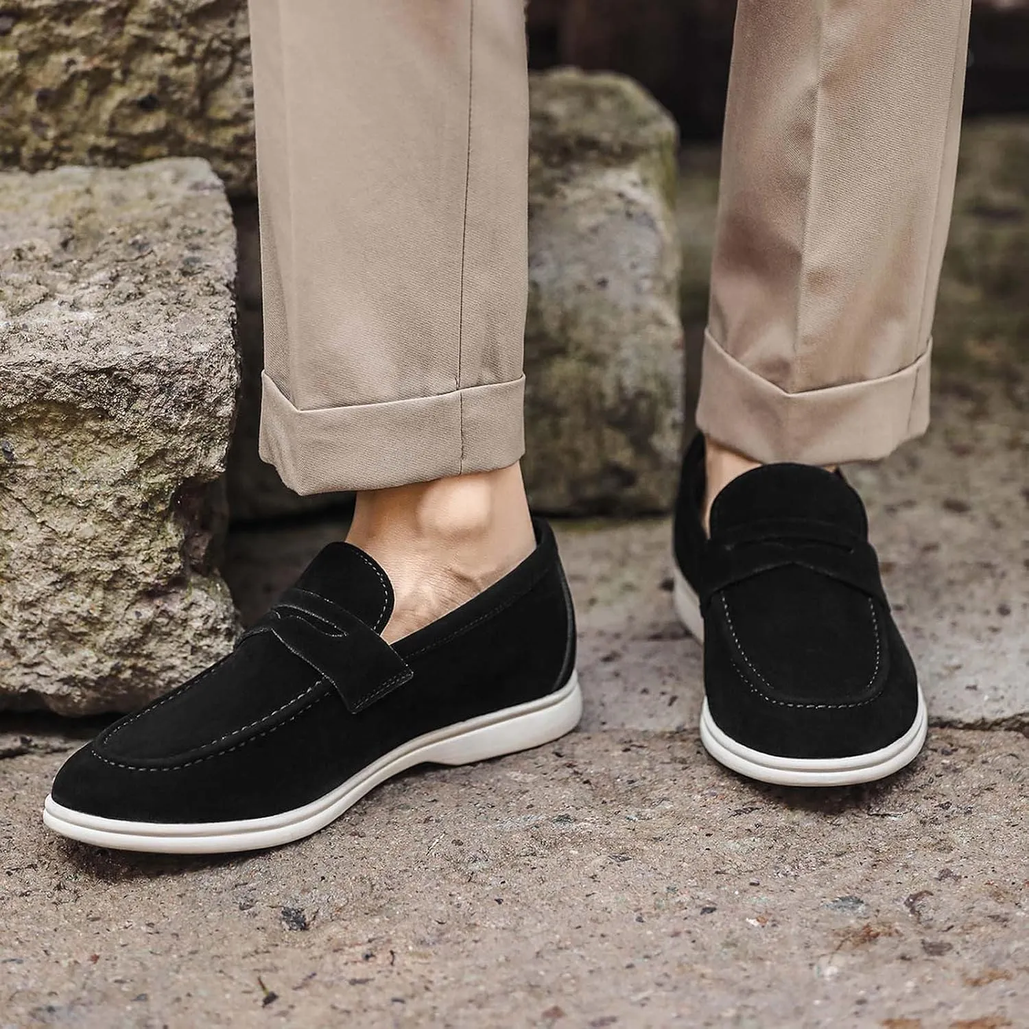 Men's Slip On Loafers Comfortable Soft Sole Suede Driving Shoes Breathable Lightweight Walking Travel Work Casual