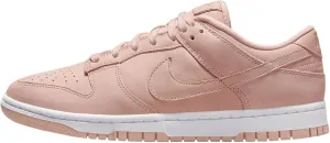 Nike womens Classic