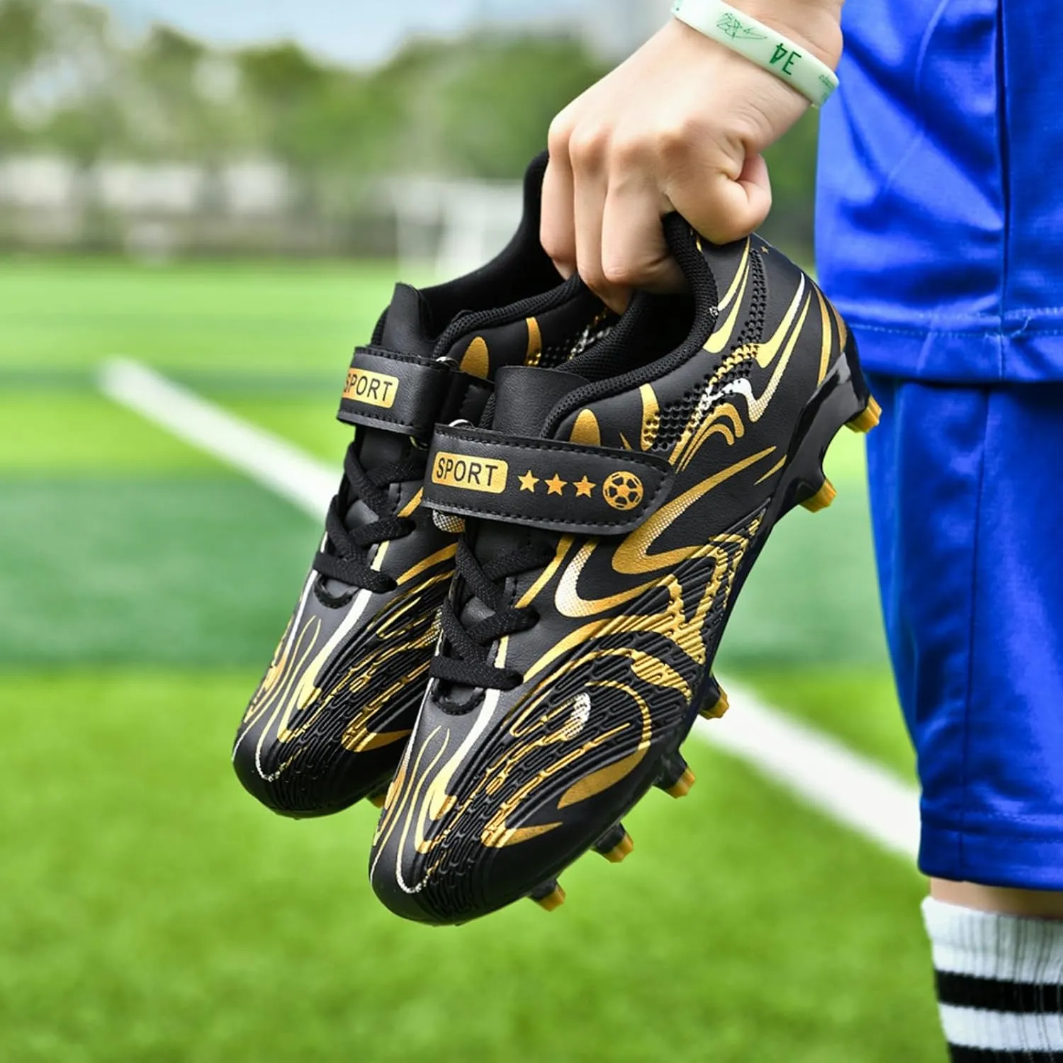Soccer Cleats for Boys & Girls ?C Youth Lightweight Football Shoes for Kids ?C Indoor/Outdoor Athletic Training, Running, and Soccer ?C Non-Slip Comfortable Kids Cleats