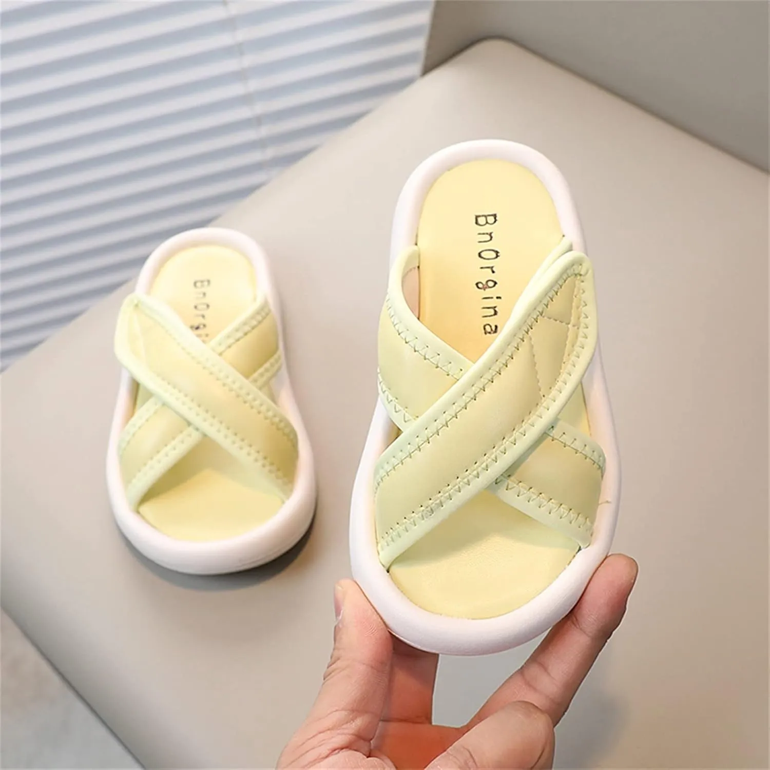 Thick Sole Leather Cloud Slides for Girls, Kids Comfy Soft House Slippers Non-Slip Cozy Open Toe Beach Water Shoes
