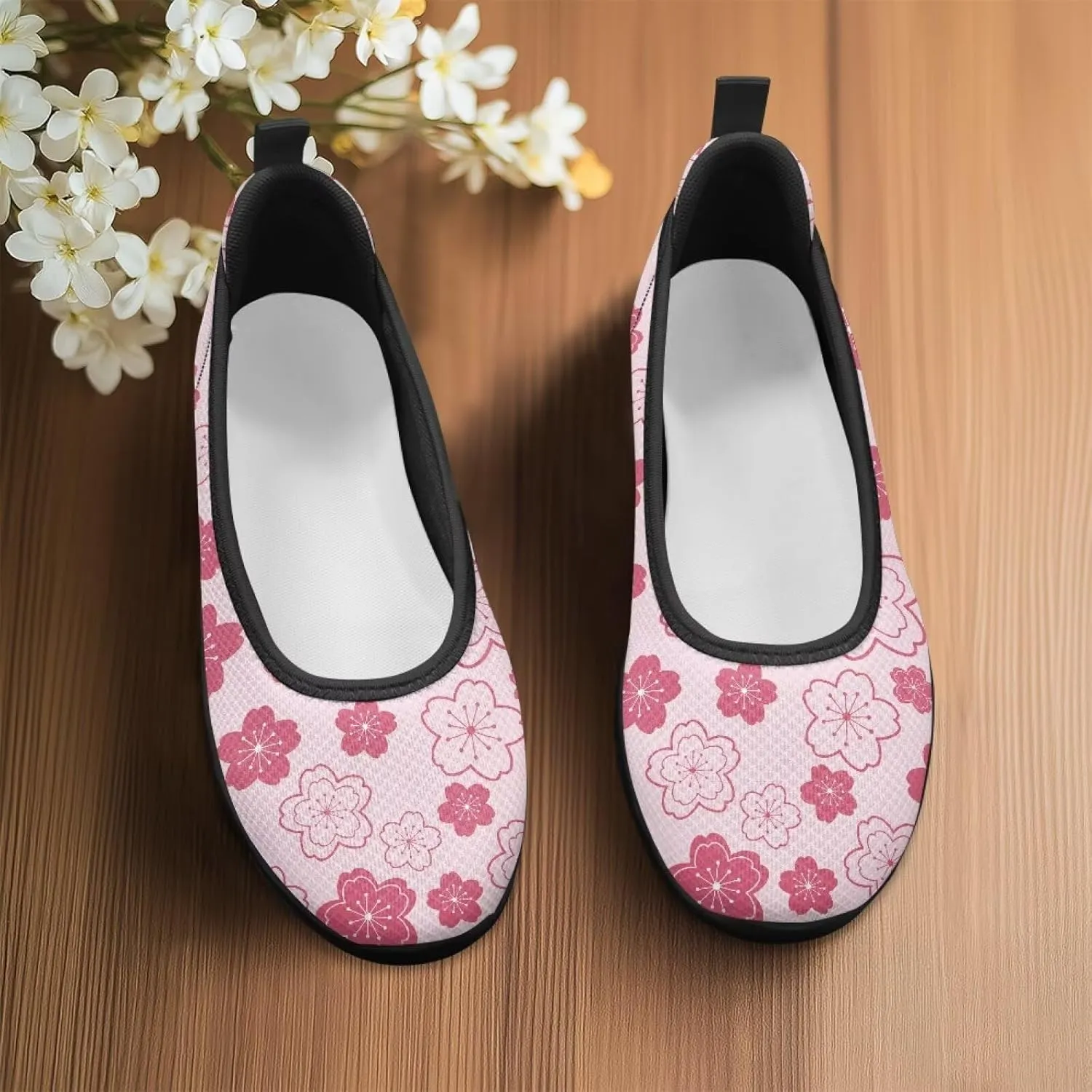 Walking Shoes Women Breathe Mesh Slip On Sneakers Women Comfortable Lightweight