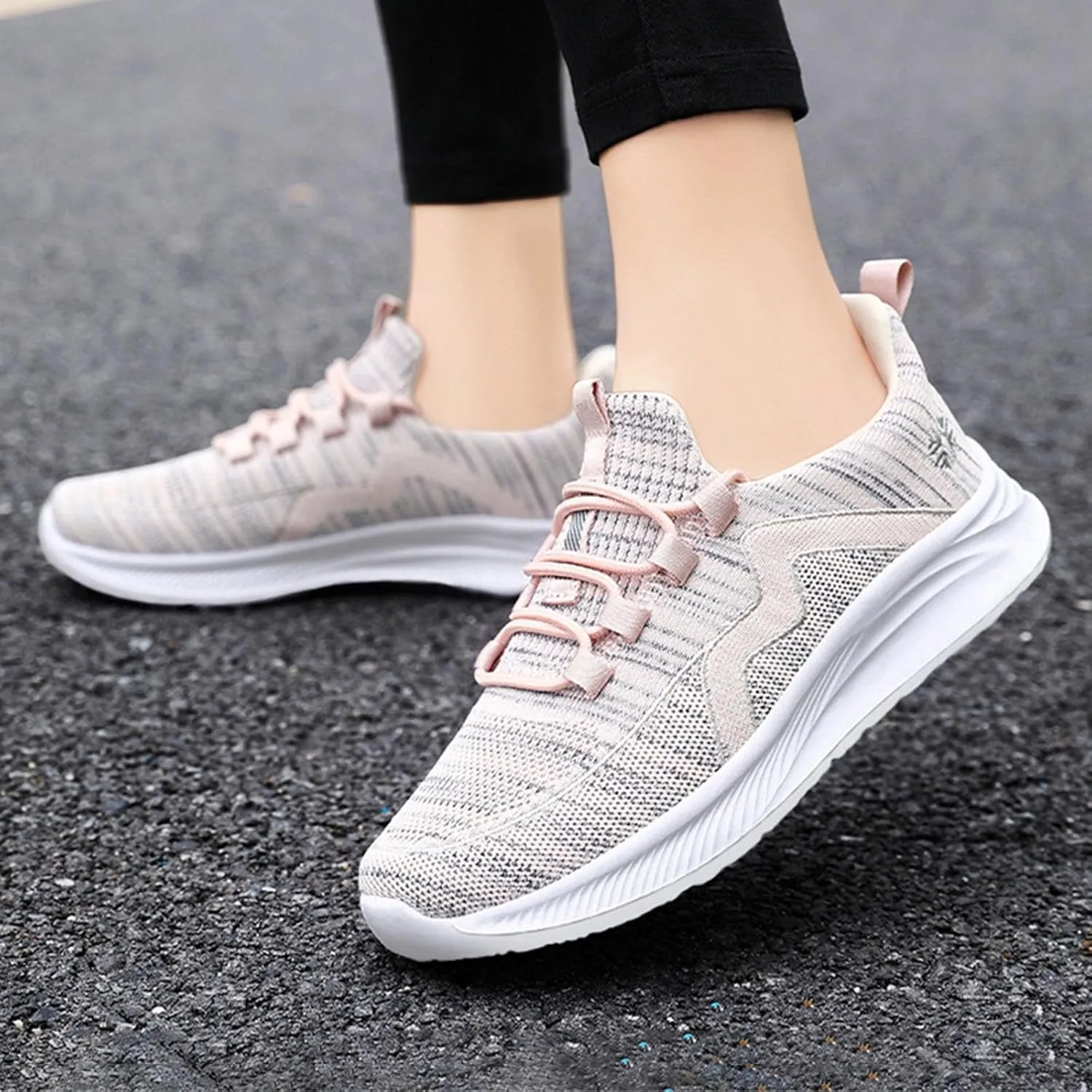 Walking Shoes Women Slip On Soft Bottom Mesh Breathable Sports Shoes Casual Tennis Athletic Casual Comfort Sneakers