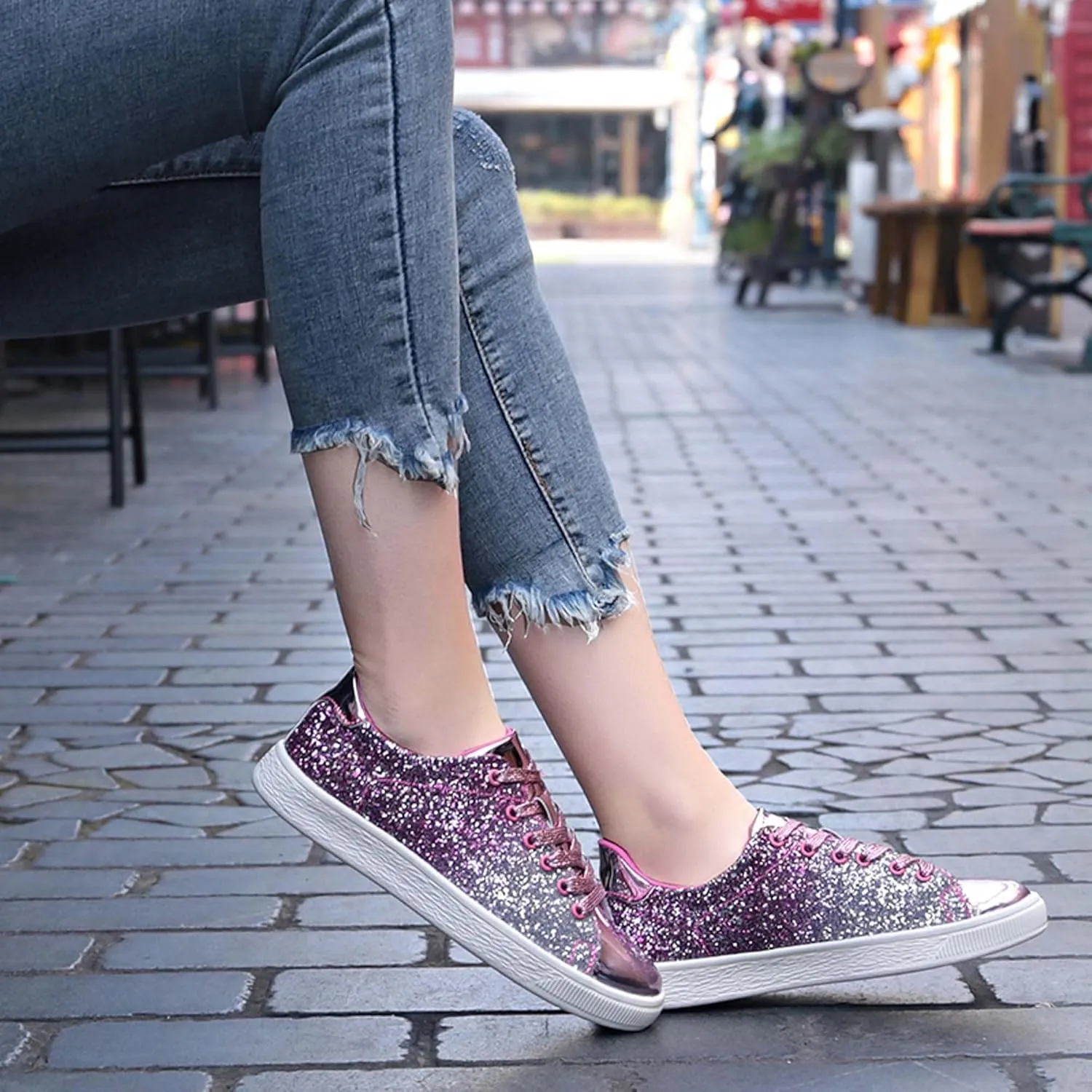 Women's Fashionable Colorful Sports Skateboard Shoes Anti Slip Shock-Absorbing Tennis Shoes Ultra Light Breathable Casual Walking Shoes