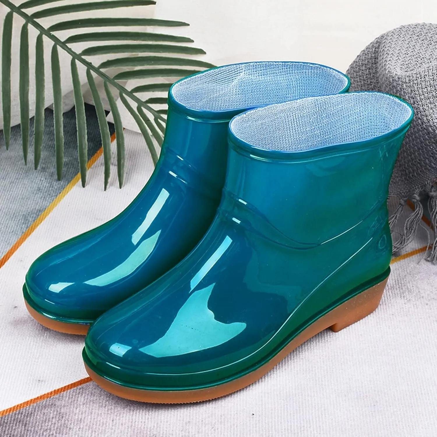Womens Rain Boots Wide Mens Grounded Footwear Ankle Booties with Heel Barefoot Shoes Casual Fall Short rain Boots for Women and Waterproof Garden Womens Rain Boots